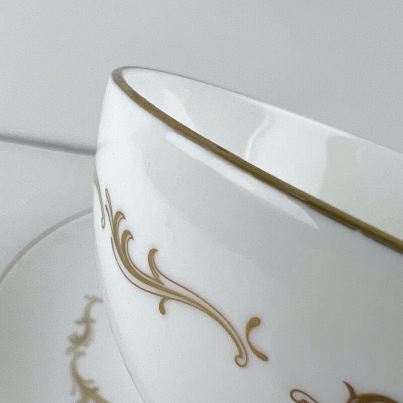 Tazza da the antica stile inglese in porcellana bianca Royal Doulton tazzina tè Ceramiche e Porcellane