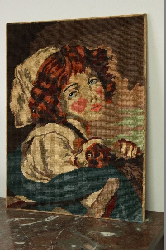 TELA VINTAGE  CON  RICAMO A MEZZO PUNTO BAMBINA CON CANE Stampe e Incisioni