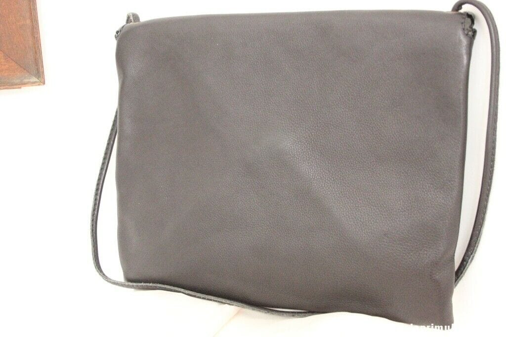 TRAMONTANO BORSA A SPALLA VINTAGE PELLE NERA - VINTAGE LEATHER BAG MADE IN ITAY Borse Scialli & Foulard