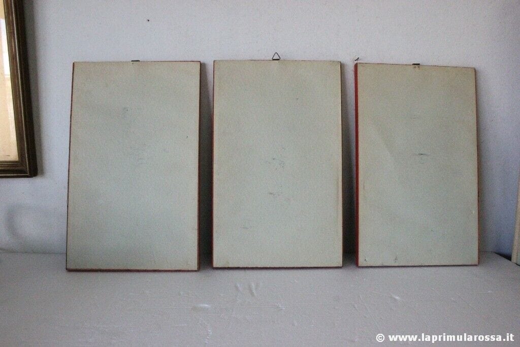 TRE QUADRI VINTAGE CON PAGLIACCI IN PELTRO CESELLATO A MANO THREE PEWTER CLOWNS Stampe e Incisioni