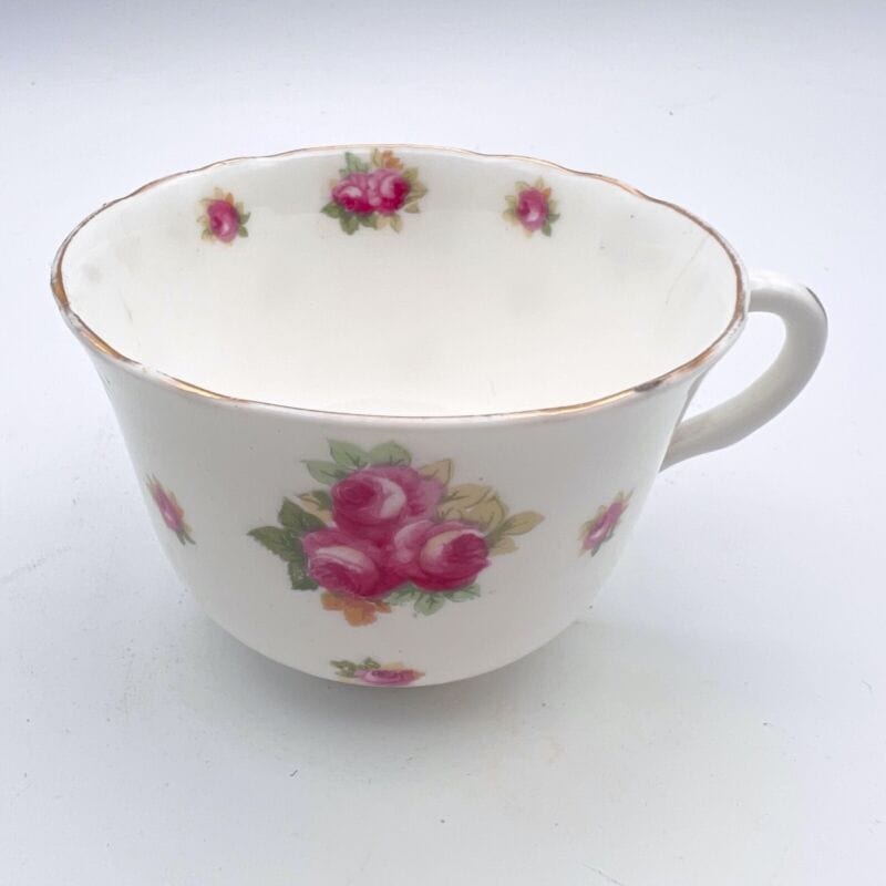Trio da tè the antico Inglese in Porcellana Royal Doulton + Piattino dolce rose Ceramiche e Porcellane