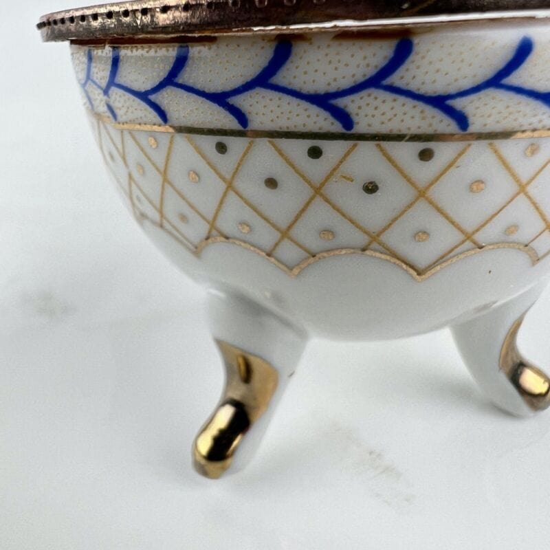 Uovo da Collezione vintage in porcellana decoro Fiori piccolo ceramica Pasqua Ceramiche e Porcellane