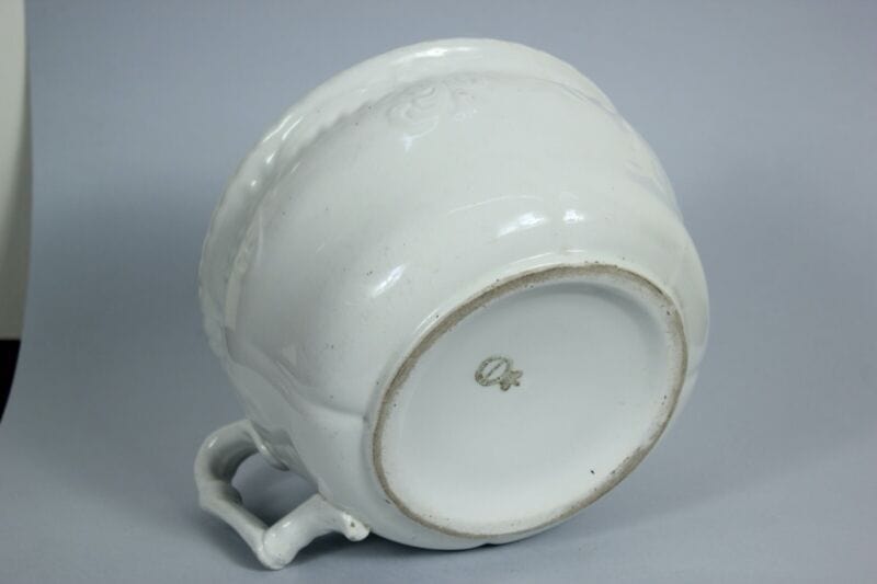 VASO DA NOTTE D' EPOCA IN CERAMICA  PITALE ANTICO  VECCHIO CACHE POT INGLESE Ceramiche e Porcellane