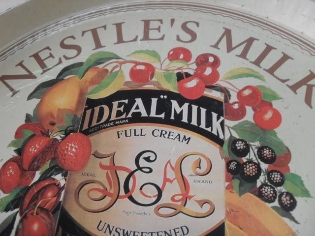 VASSOIO VINTAGE IN LATTA PUBBLICITA' NESTLE'S MILK cm 33 - VINTAGE TIN TRAY Pubblicità vintage
