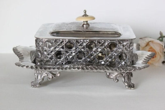 VECCHIA SCATOLA  IN VETRO E SHEFFIELD /GLASS AND SILVER PLATED SARDINE DISH Sheffield & Argento
