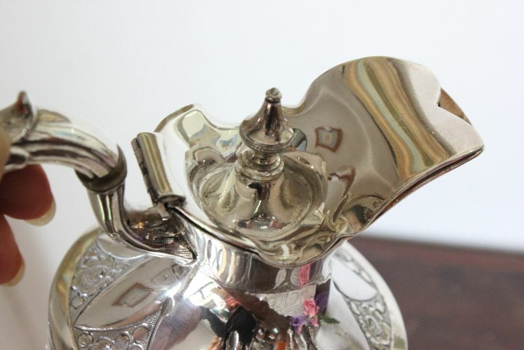 VERSATOIO ANTICO IN SHEFFIELD JAMES DIXON & SONS CARAFFA INGLESE EP. 800 TEIERA Sheffield & Argento