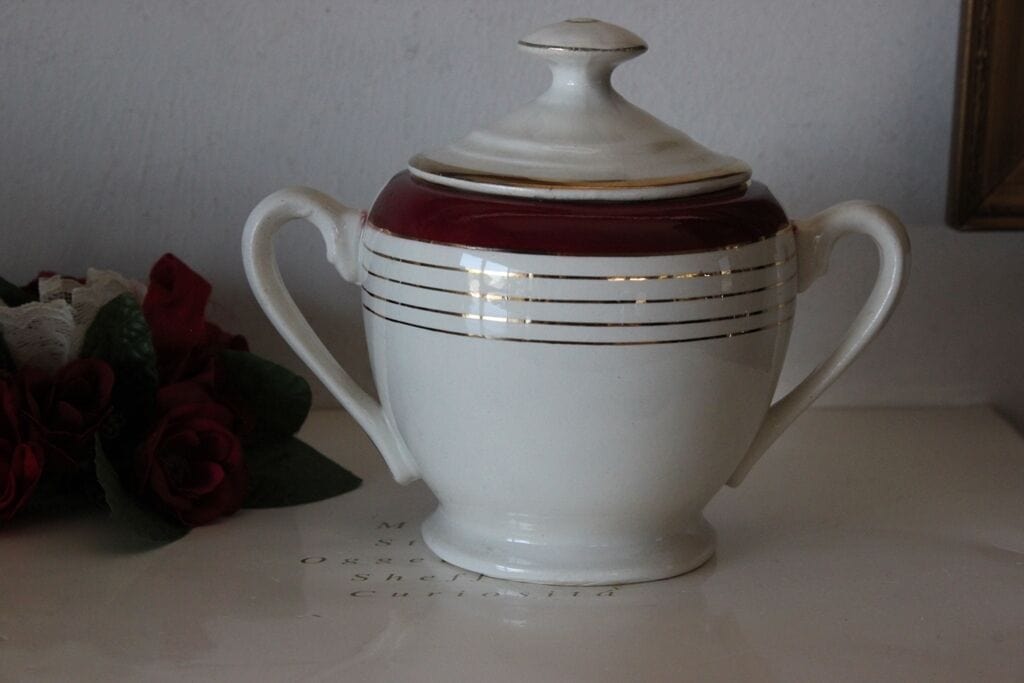 ZUCCHERIERA VINTAGE IN PORCELLANA H CM 13 \ TAZZA FRANCESE / OLD SUGAR BOWL Ceramiche e Porcellane