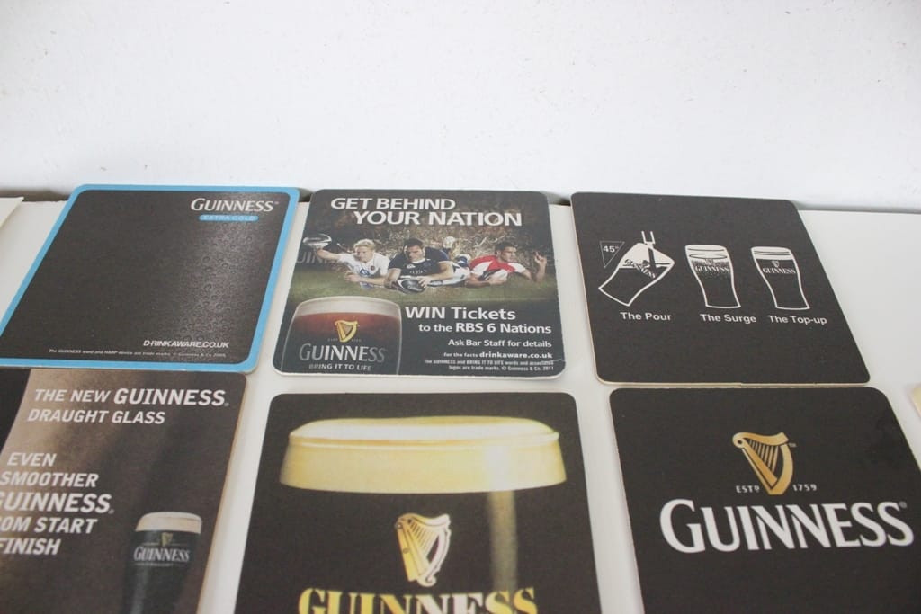 11 SOTTOBICCHIERI  VINTAGE DA PUB GUINNESS  GUINNESS'S BEER MATS Categoria  Boccali