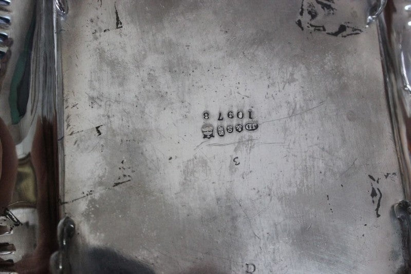 47671689