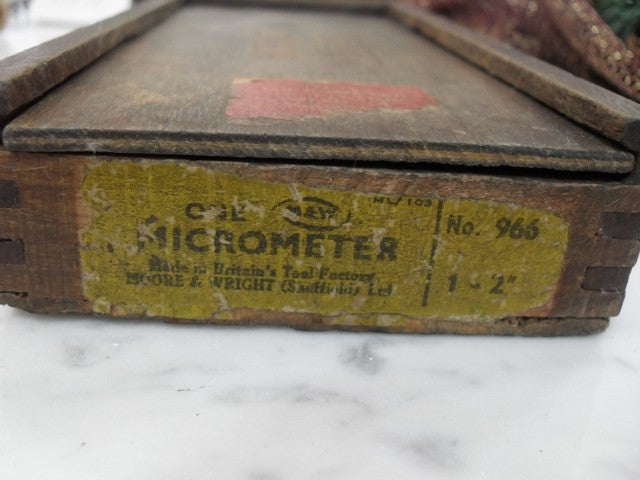 47761537