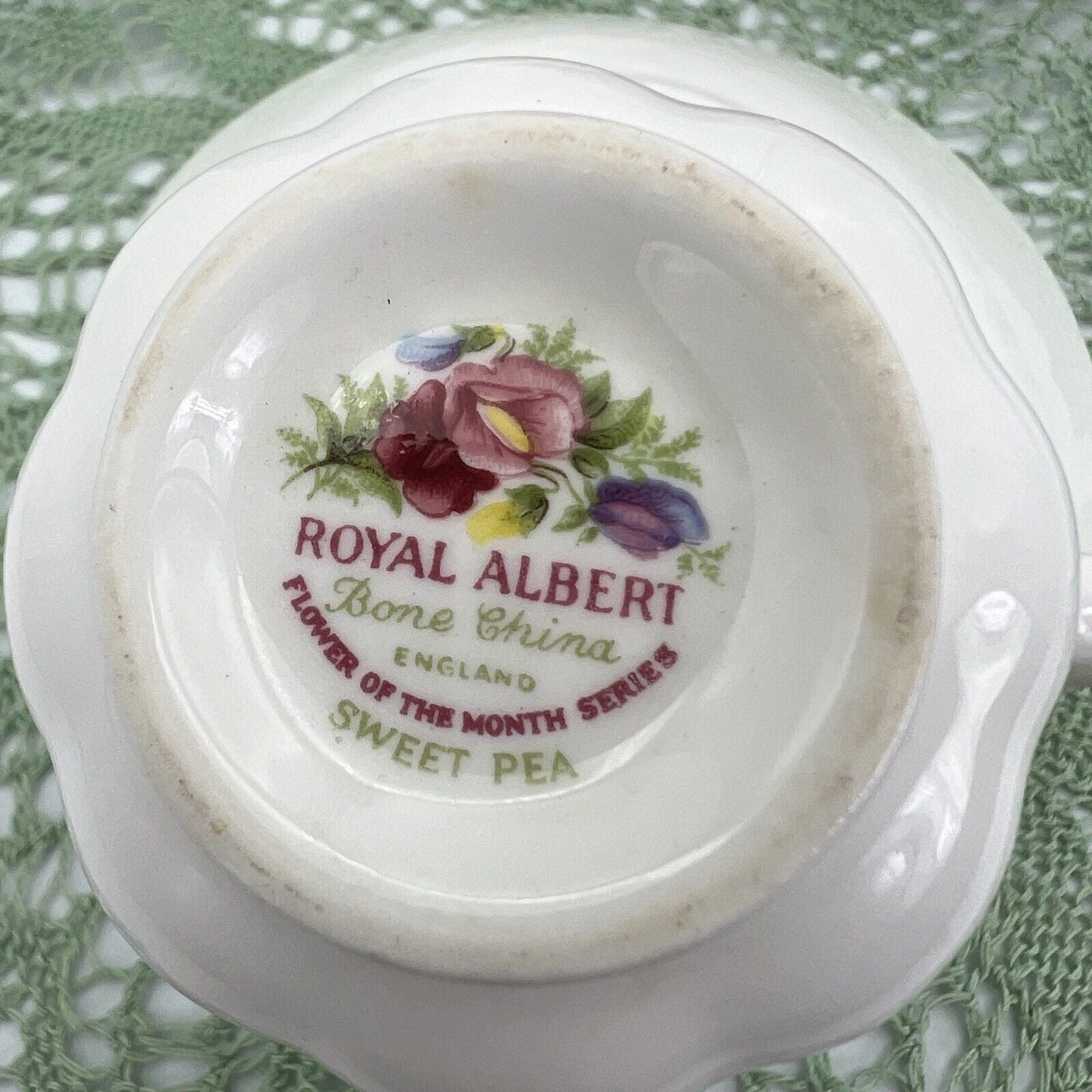 Tazza in porcellana Royal Albert mese tazzina da caffè inglese Aprile 1970 Fiori