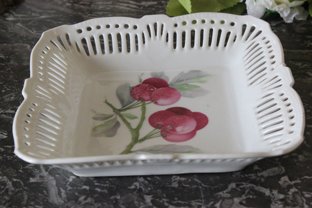 47671033