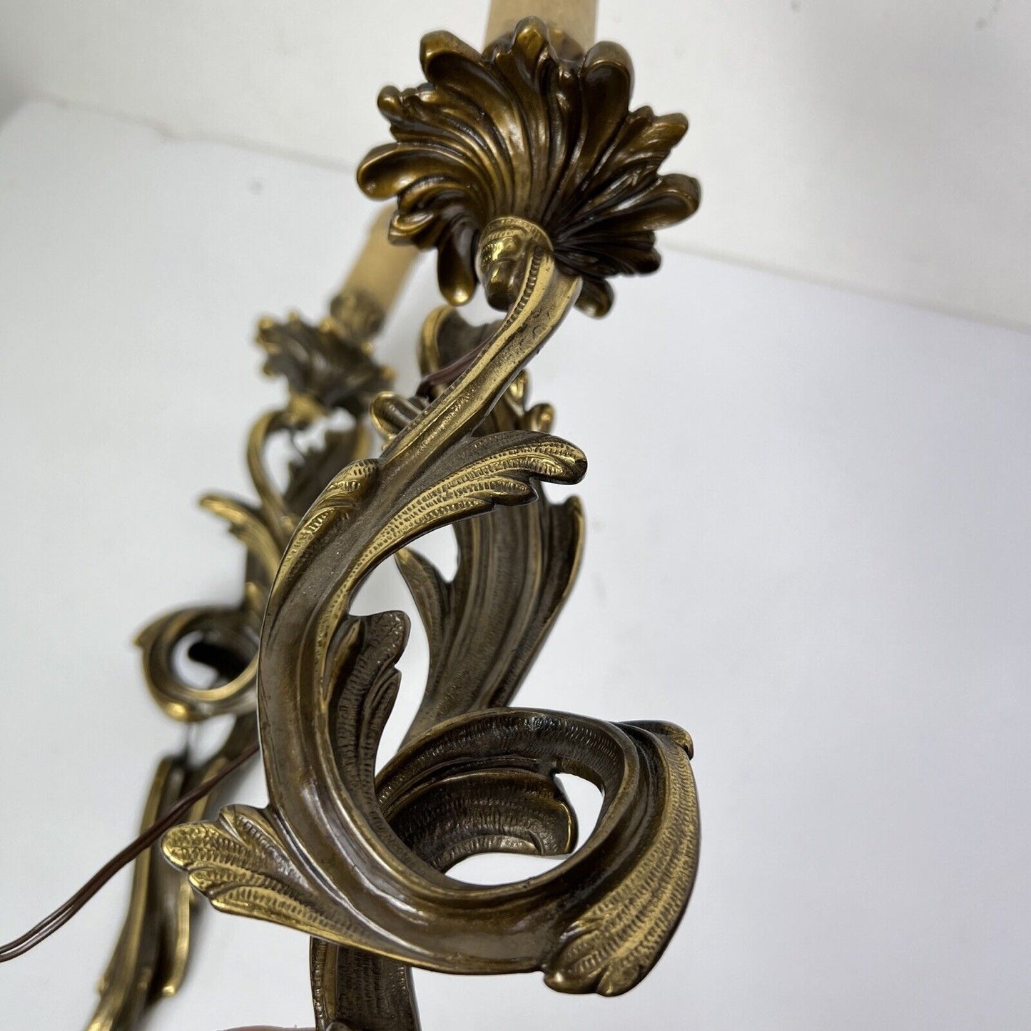 Applique vintage in ottone bronzo a una fiamma luce Lampade stile antico parete