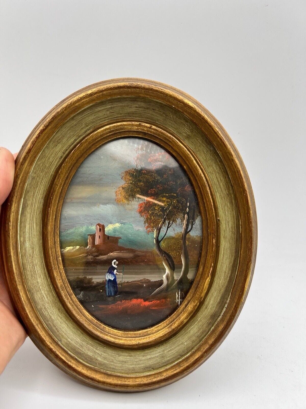 Coppia di Quadretti antichi miniature ovali paesaggio dipinti a olio Firmati