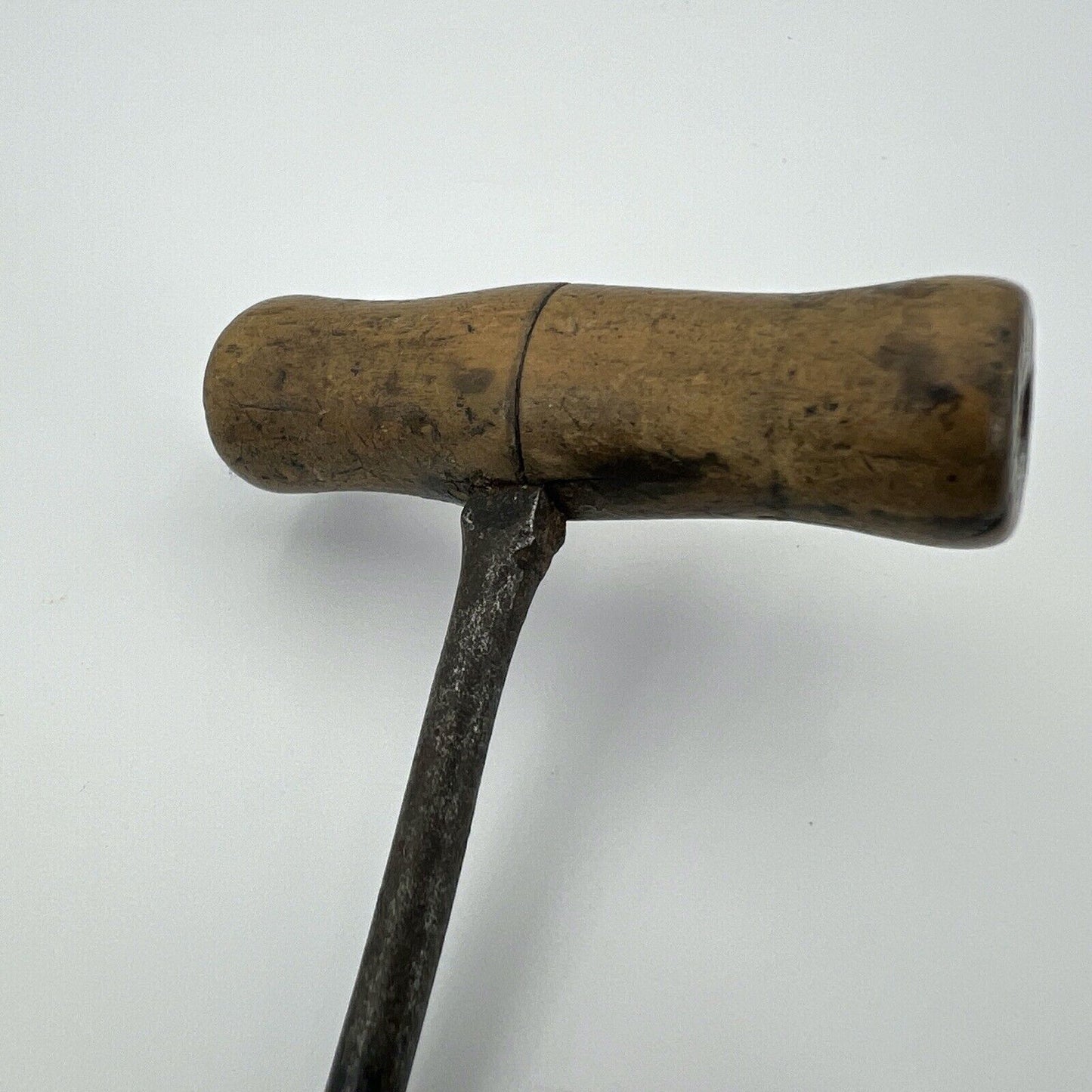 Punteruolo Succhiello Trivellino Antico In legno ferro trapano ferramenta 6 mm