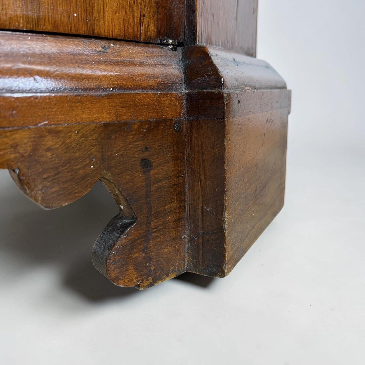 Angoliera in legno stile antico '800 mobile angolo rustico arte povera classico Categoria  Vetrine