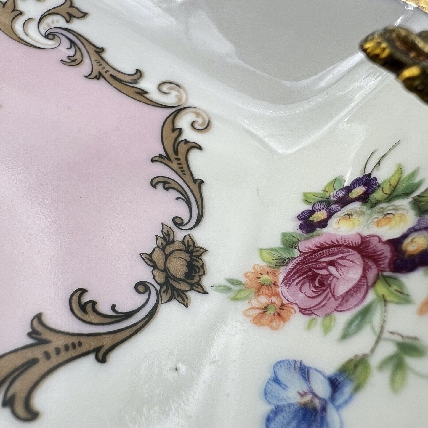 Antica alzata alzatina in porcellana Limoges centrotavola vintage piatto fiori Categoria  Alzate