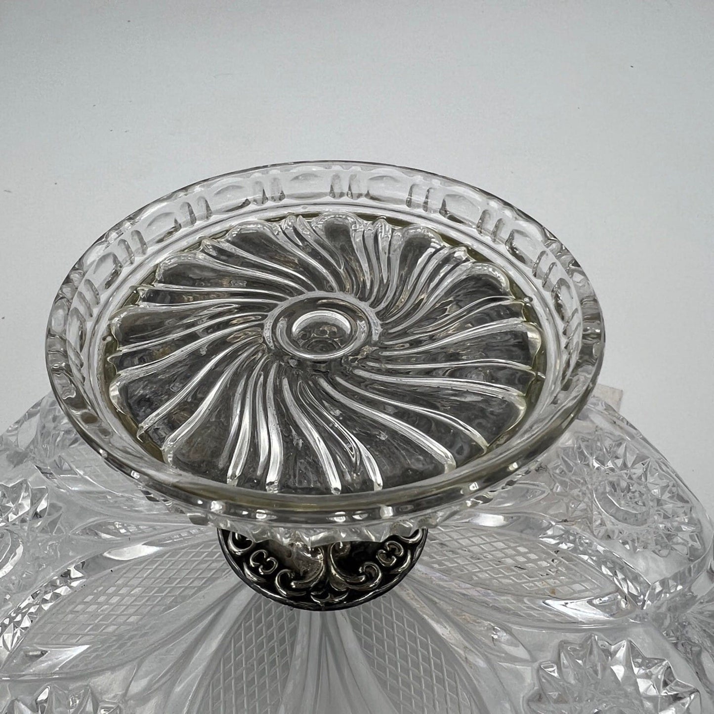 Antica Alzata porta bon bon dolci in argento 800 e vetro molato alzatina Categoria  Sheffield & Argento