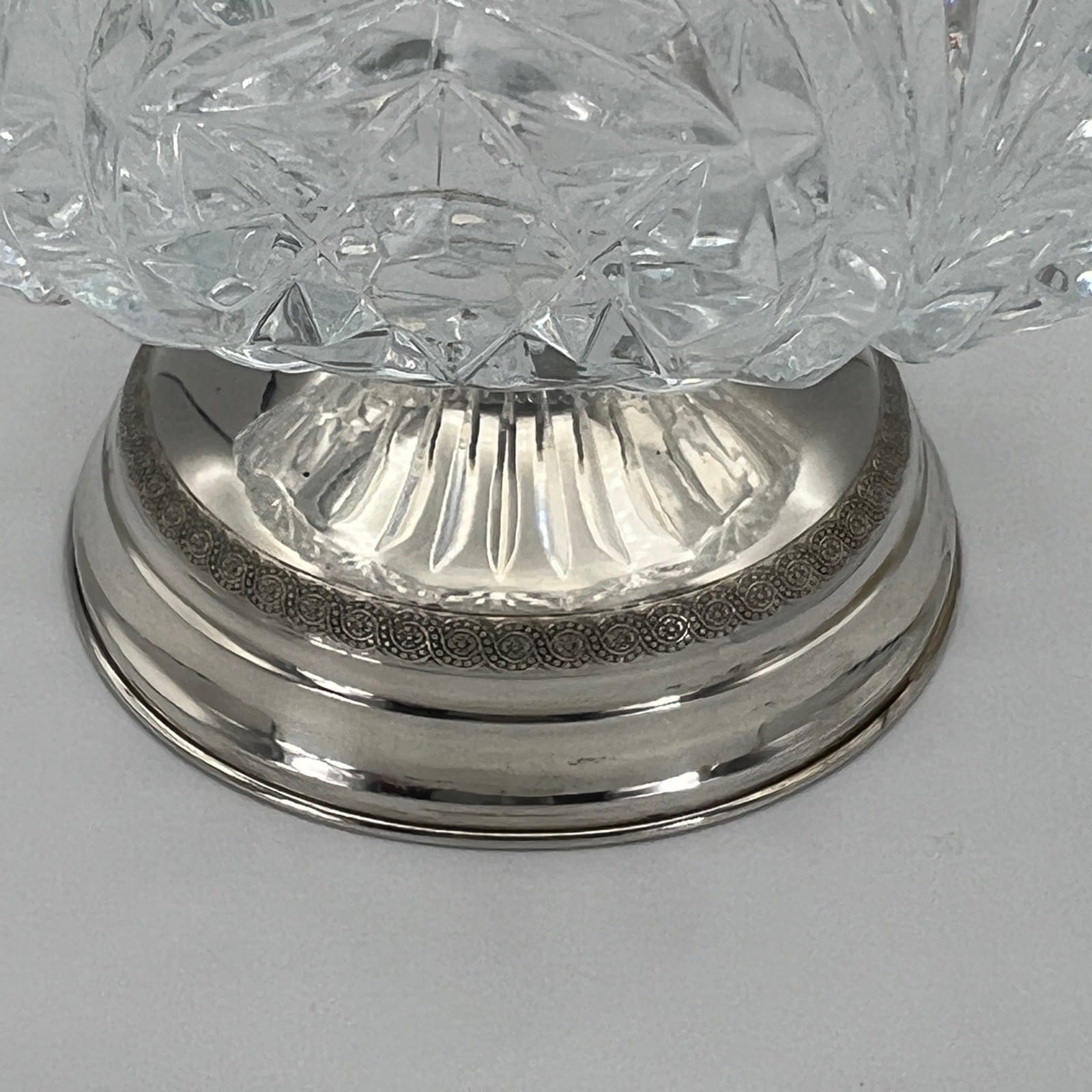 Antica Alzata porta bon bon in argento 800 e vetro molato alzatina anni 50 Categoria  Sheffield & Argento