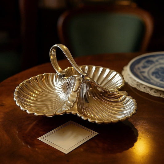 Antica Antipastiera Centrotavola in argento sheffield silver plated Conchiglia Categoria  Sheffield & Argento