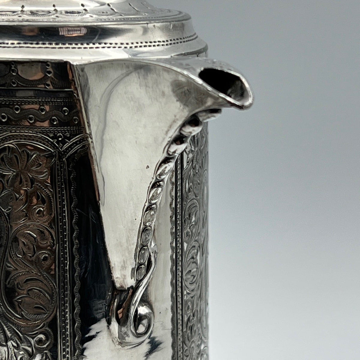 Antica caffettiera inglese in argento silver plate sheffield teiera epoca 800 Categoria  Sheffield & Argento
