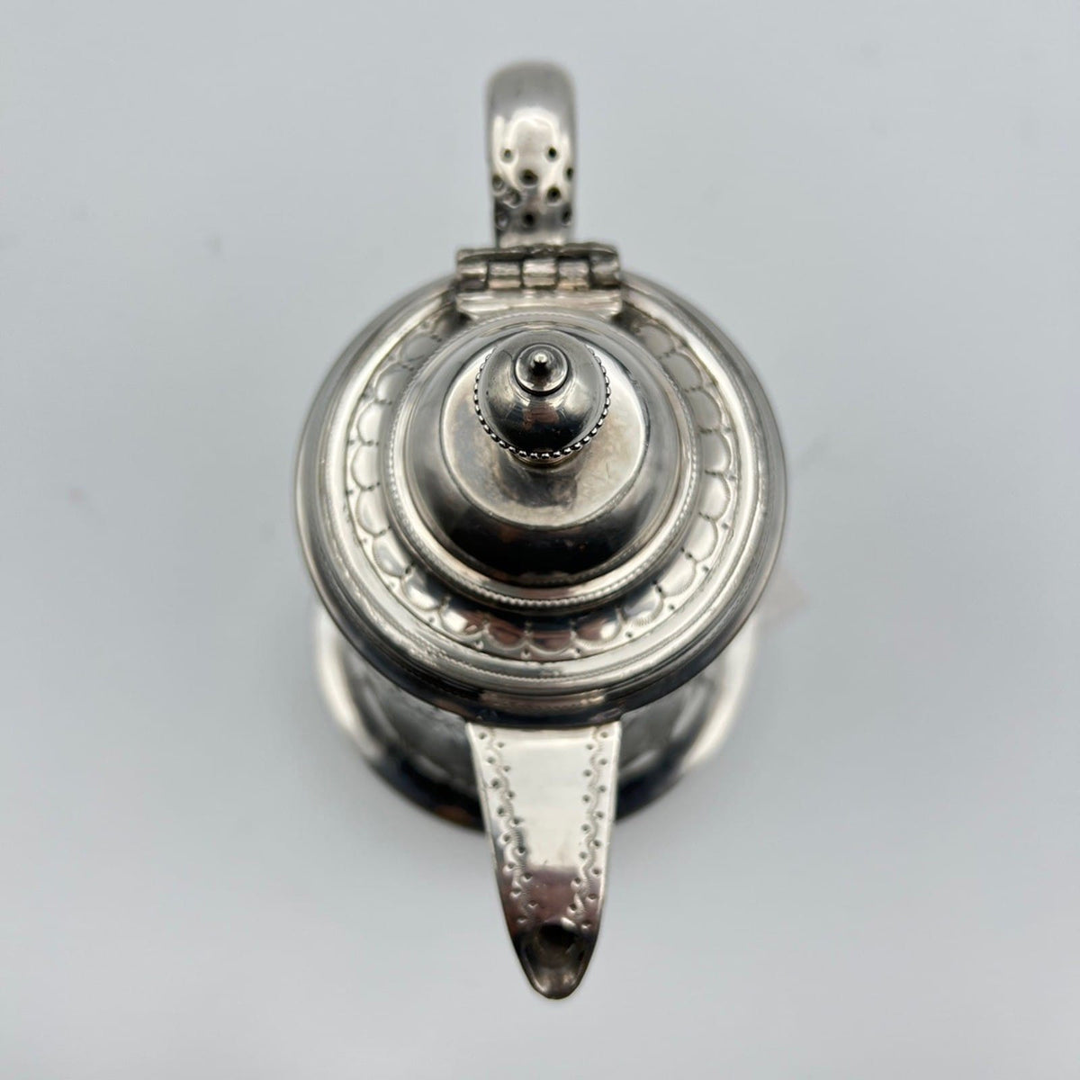 Antica caffettiera inglese in argento silver plate sheffield teiera epoca 800 Categoria  Sheffield & Argento
