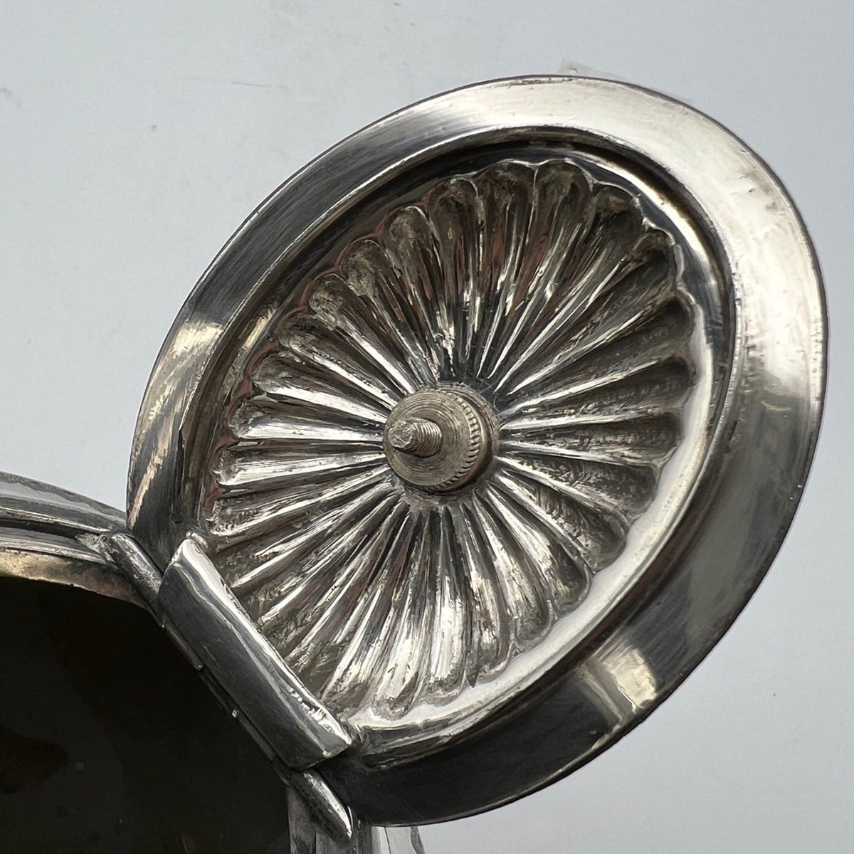 Antica caffettiera inglese in argento silver plated sheffield teiera d'epoca 800 Categoria  Sheffield & Argento