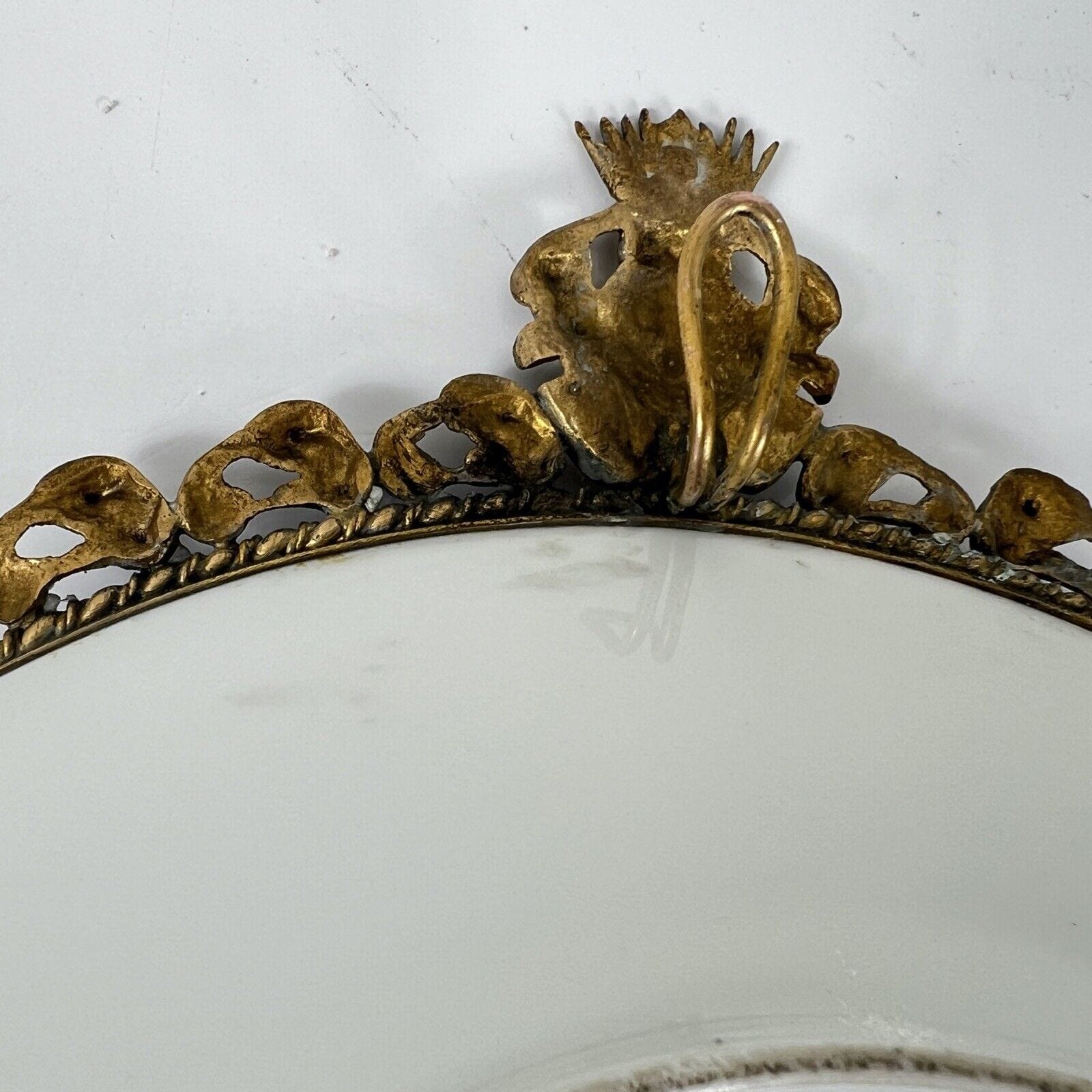 Antica coppia di Applique in ottone bronzo a due luci Lampade stile Liberty Categoria  Lampade Appliques