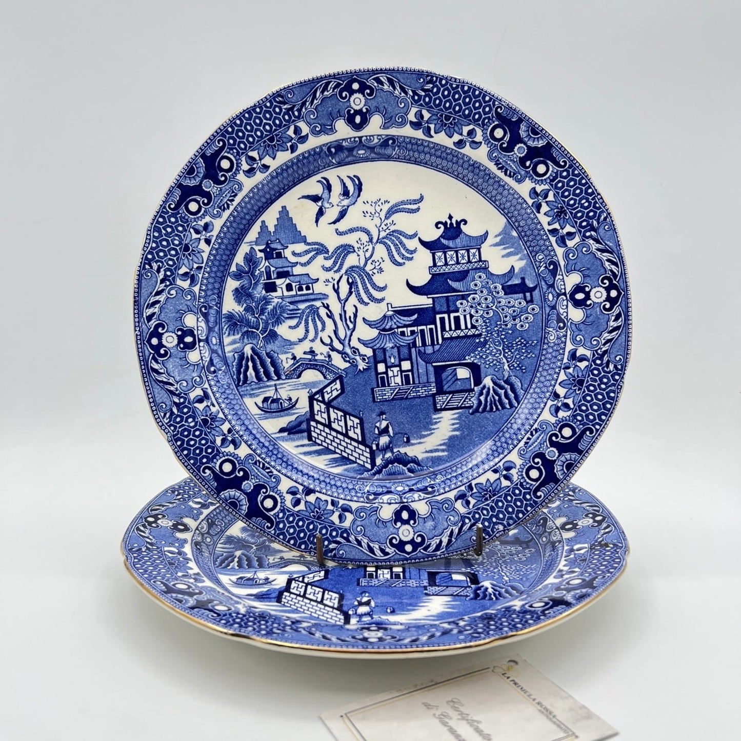 Antica Coppia Piatti piani da portata in ceramica inglese bianco blu Old Willow Categoria  Piatti e Piattini