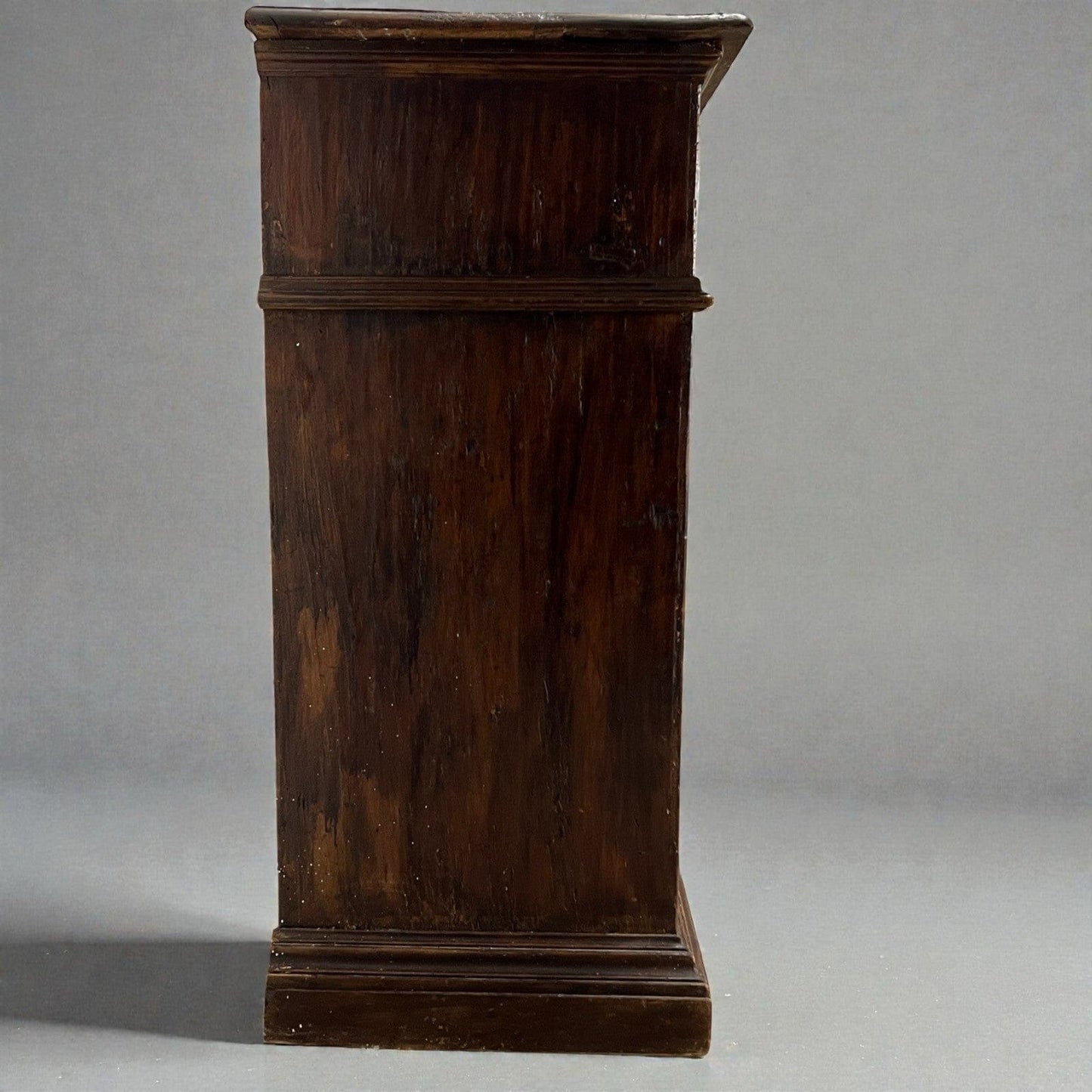 Antica credenza italiana in legno massello Stile rinascimentale d'epoca '800 Categoria  Servante - Servantini