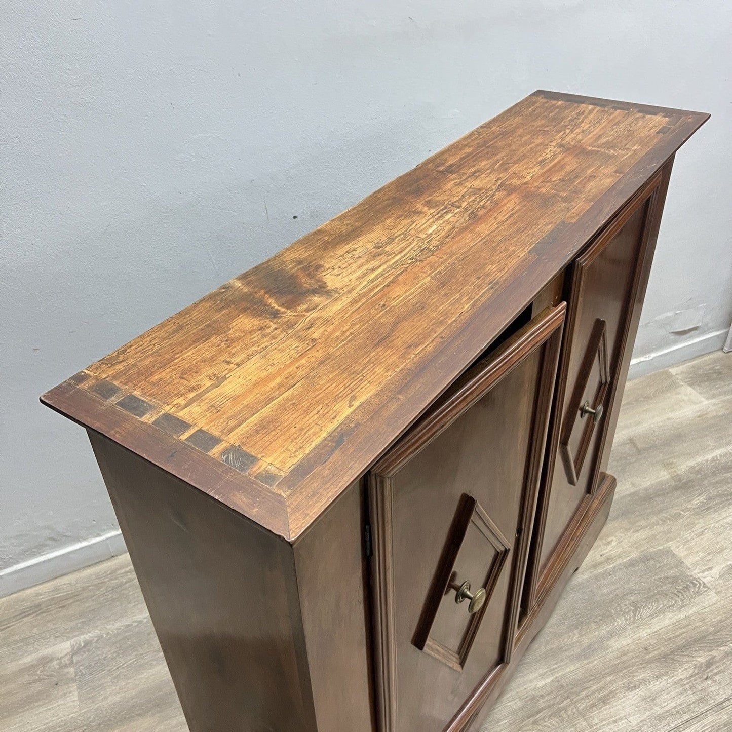 Antica Credenza Madia Servante Italiana d' Epoca 800 in legno di noce Stretta Categoria  Servante - Servantini