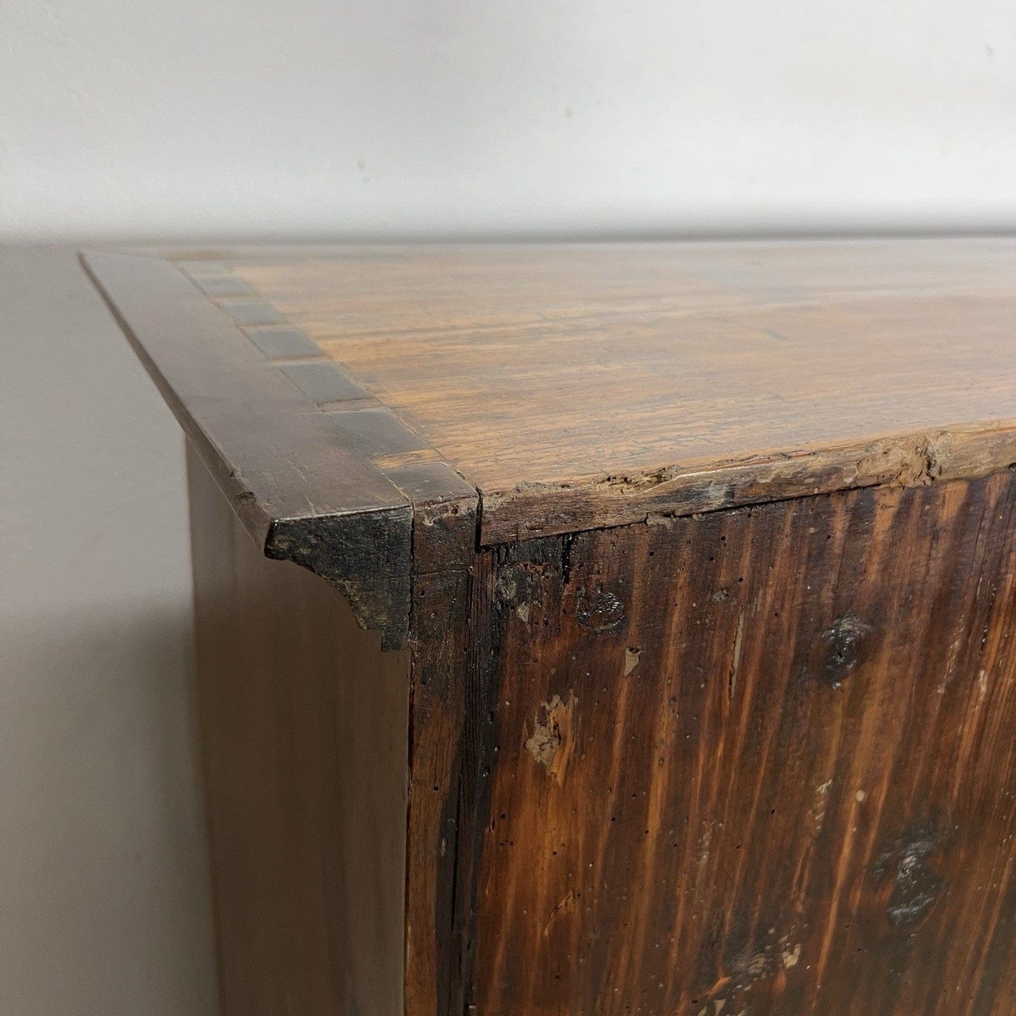 Antica Credenza Madia Servante Italiana d' Epoca 800 in legno di noce Stretta Categoria  Servante - Servantini