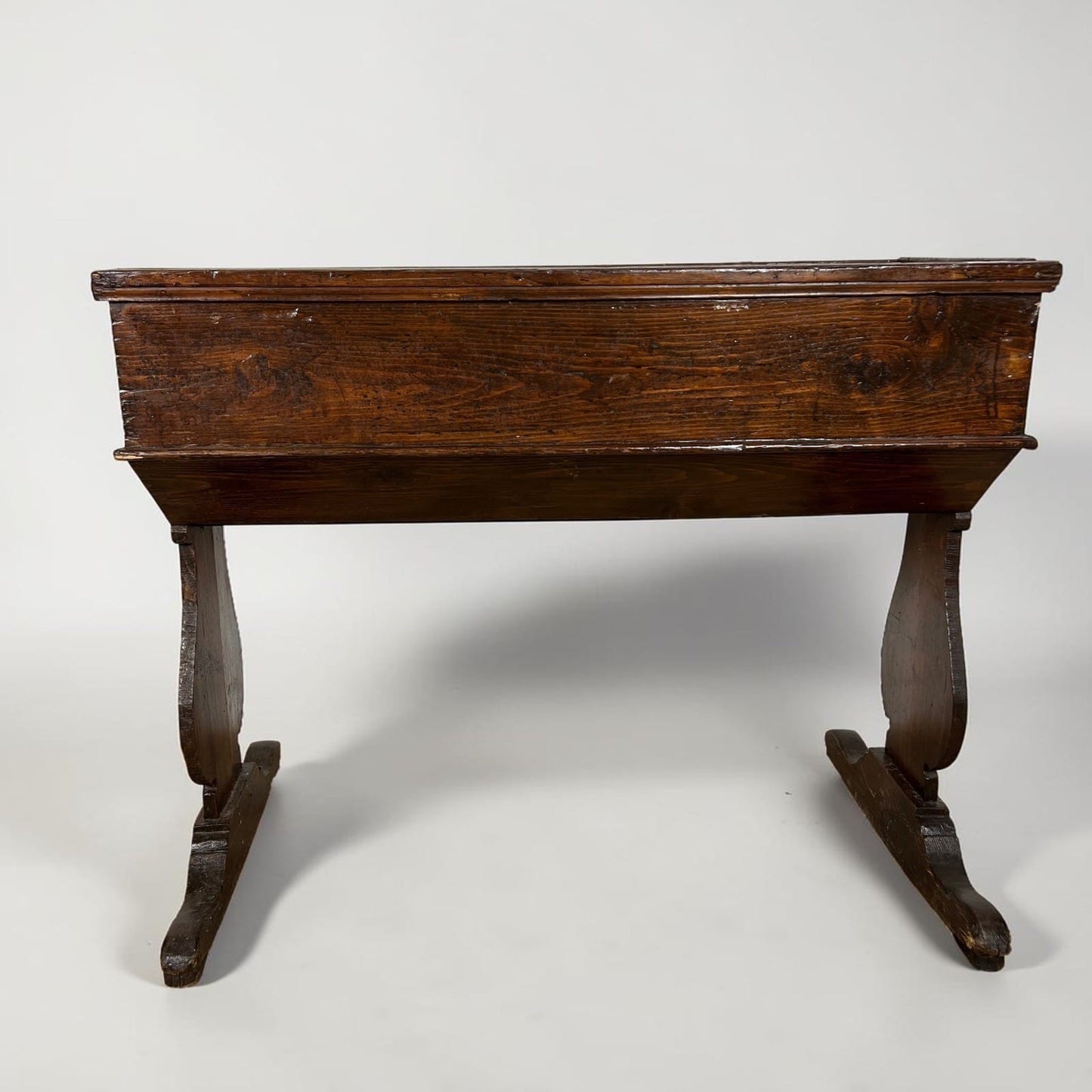 Antica Culla in legno Fioriera lettino d'epoca 800 Portavaso Madia Arte Povera Categoria  Casse & Bauli