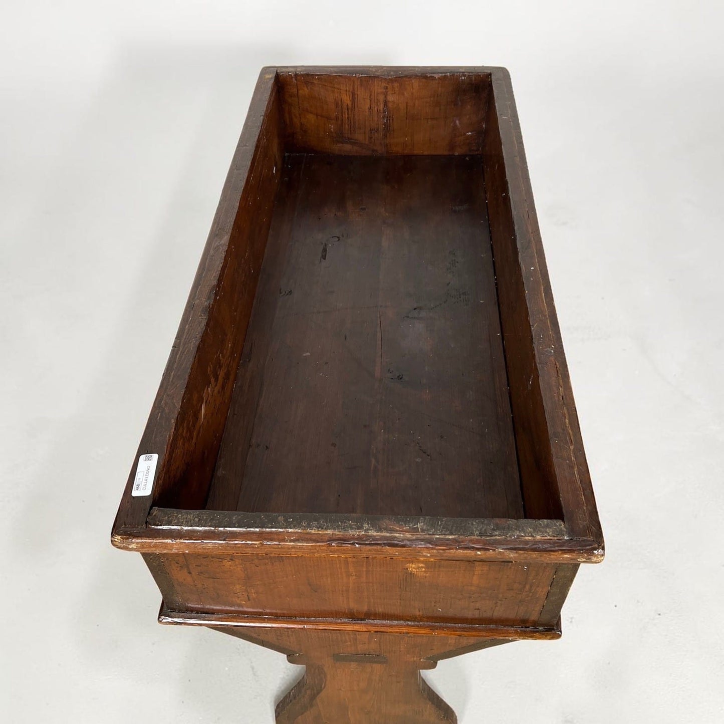 Antica Culla in legno Fioriera lettino d'epoca 800 Portavaso Madia Arte Povera Categoria  Casse & Bauli
