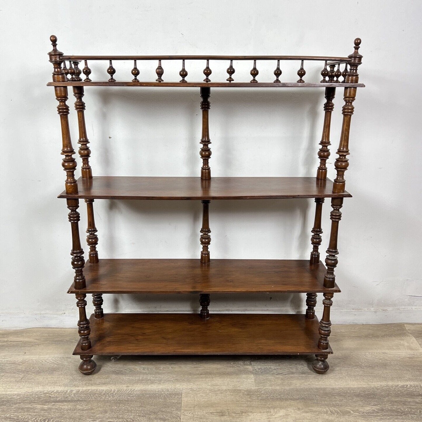 Antica Etagere libreria in legno noce mobile d'epoca 800 a più ripiani scaffale Categoria  Vetrine