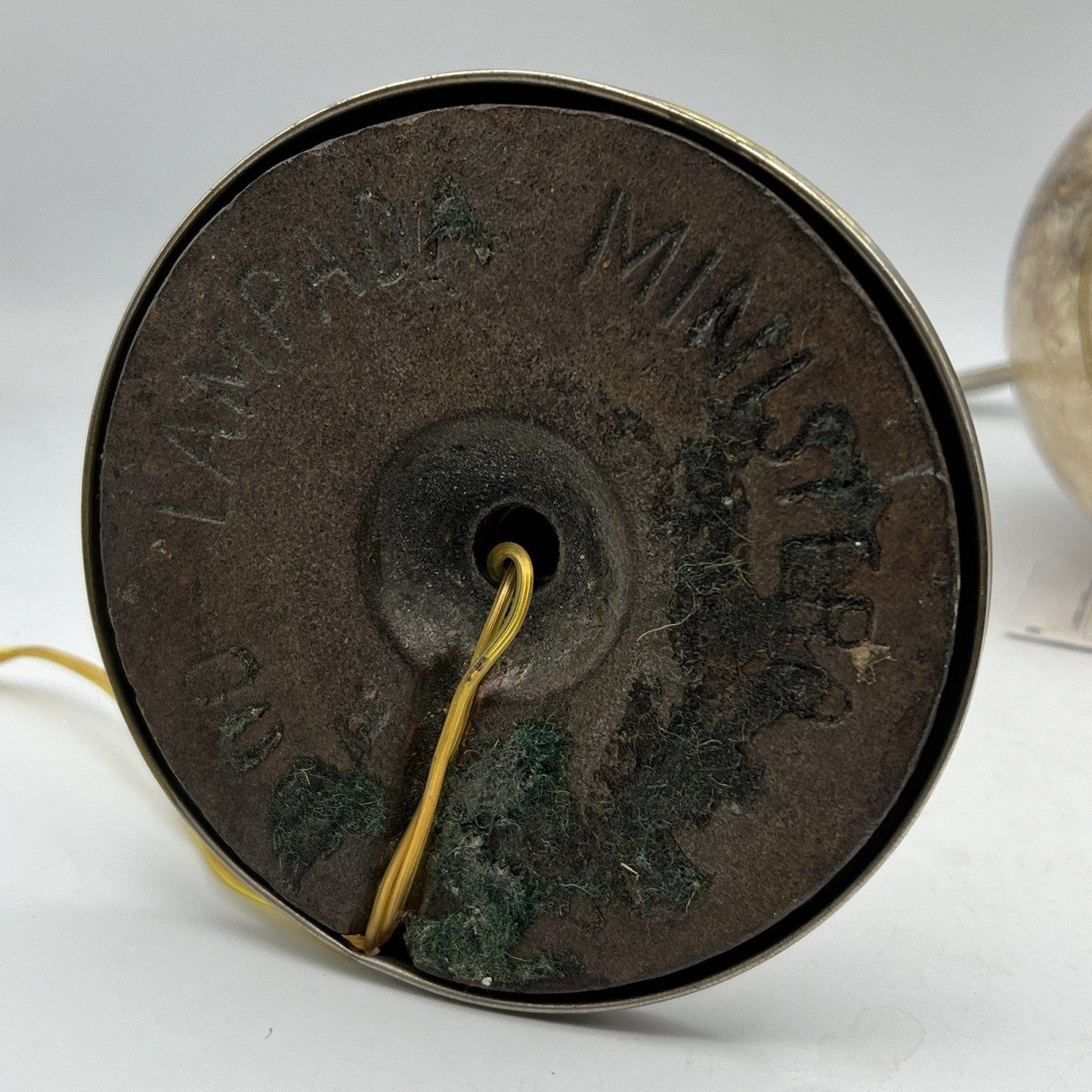 Antica lampada da tavolo scrivania ministeriale in ottone Anni '40  Ministero Categoria  Lampade Appliques