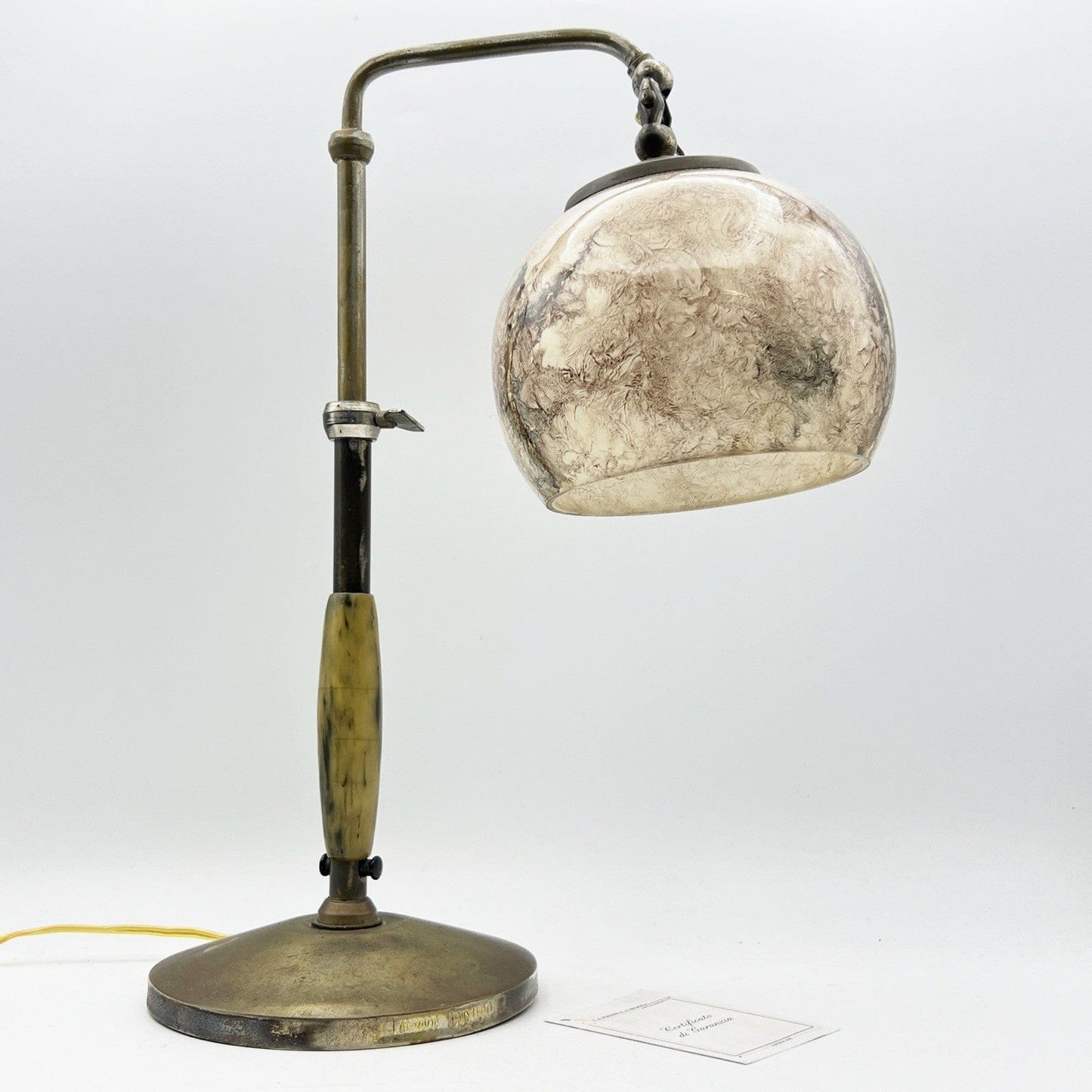 Antica lampada da tavolo scrivania ministeriale in ottone Anni '40  Ministero Categoria  Lampade Appliques