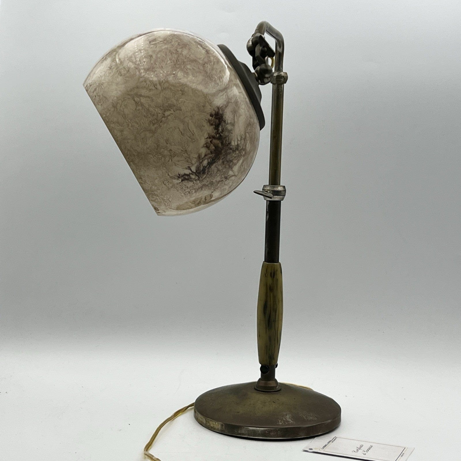 Antica lampada da tavolo scrivania ministeriale in ottone Anni '40  Ministero Categoria  Lampade Appliques