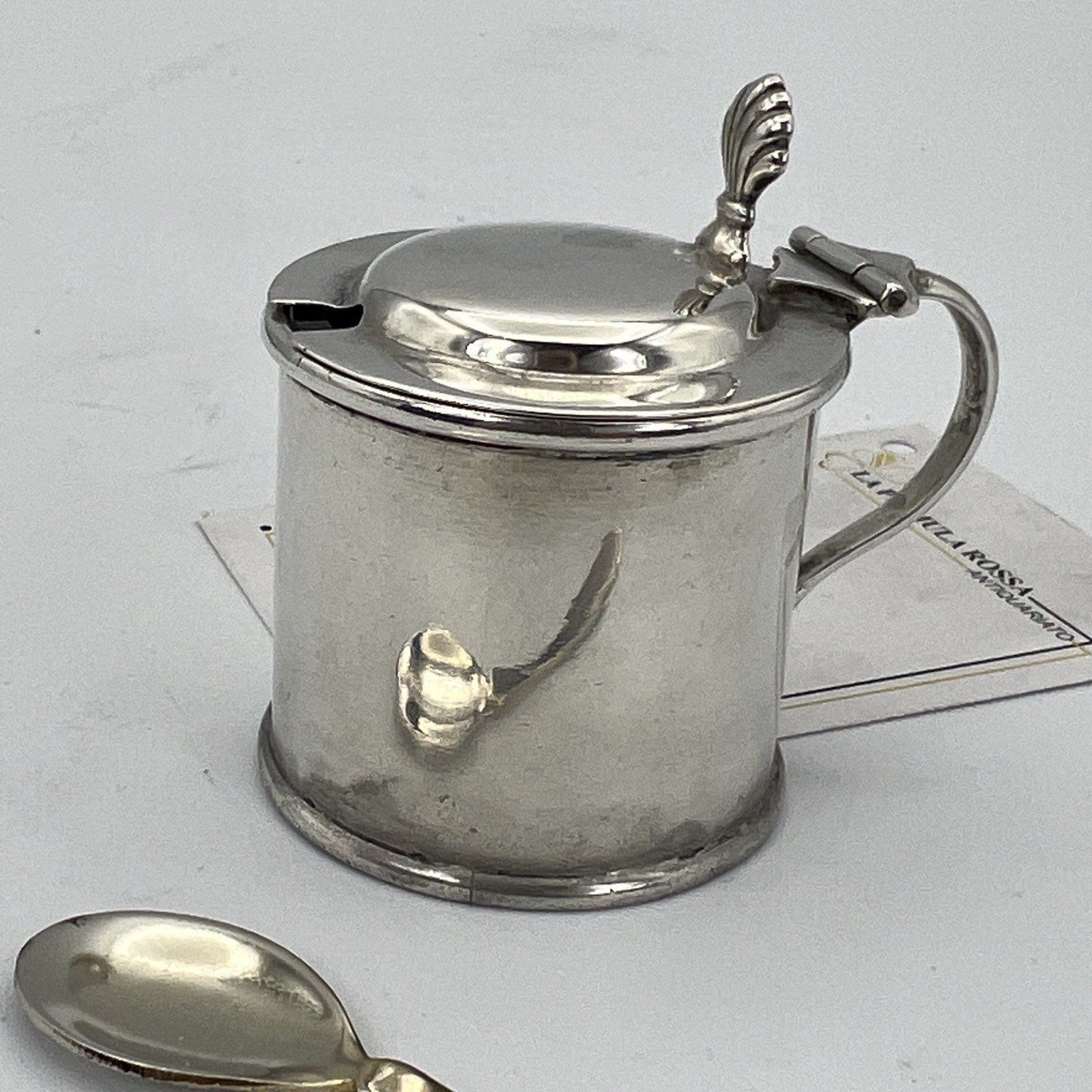 Antica mostardiera in Argento sterling silver 925 da tavola con cucchiaino 1897 Categoria  Sheffield & Argento