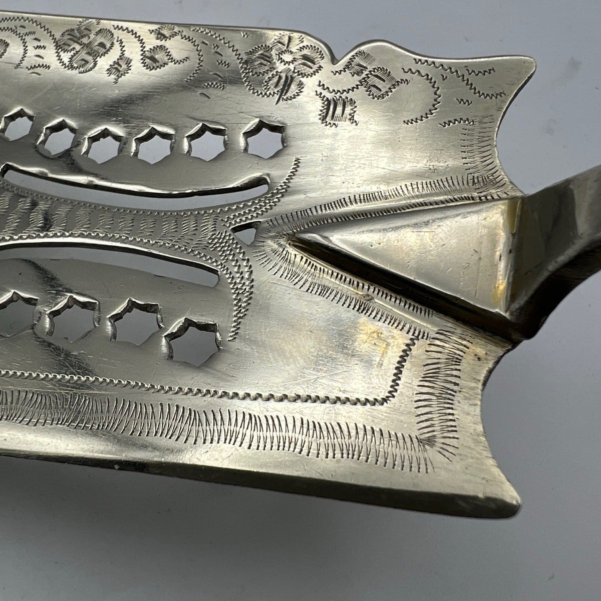 Antica Paletta da servizio per  pesce in Argento Placcata Sheffield traforata Categoria  Silver plated sheffield style
