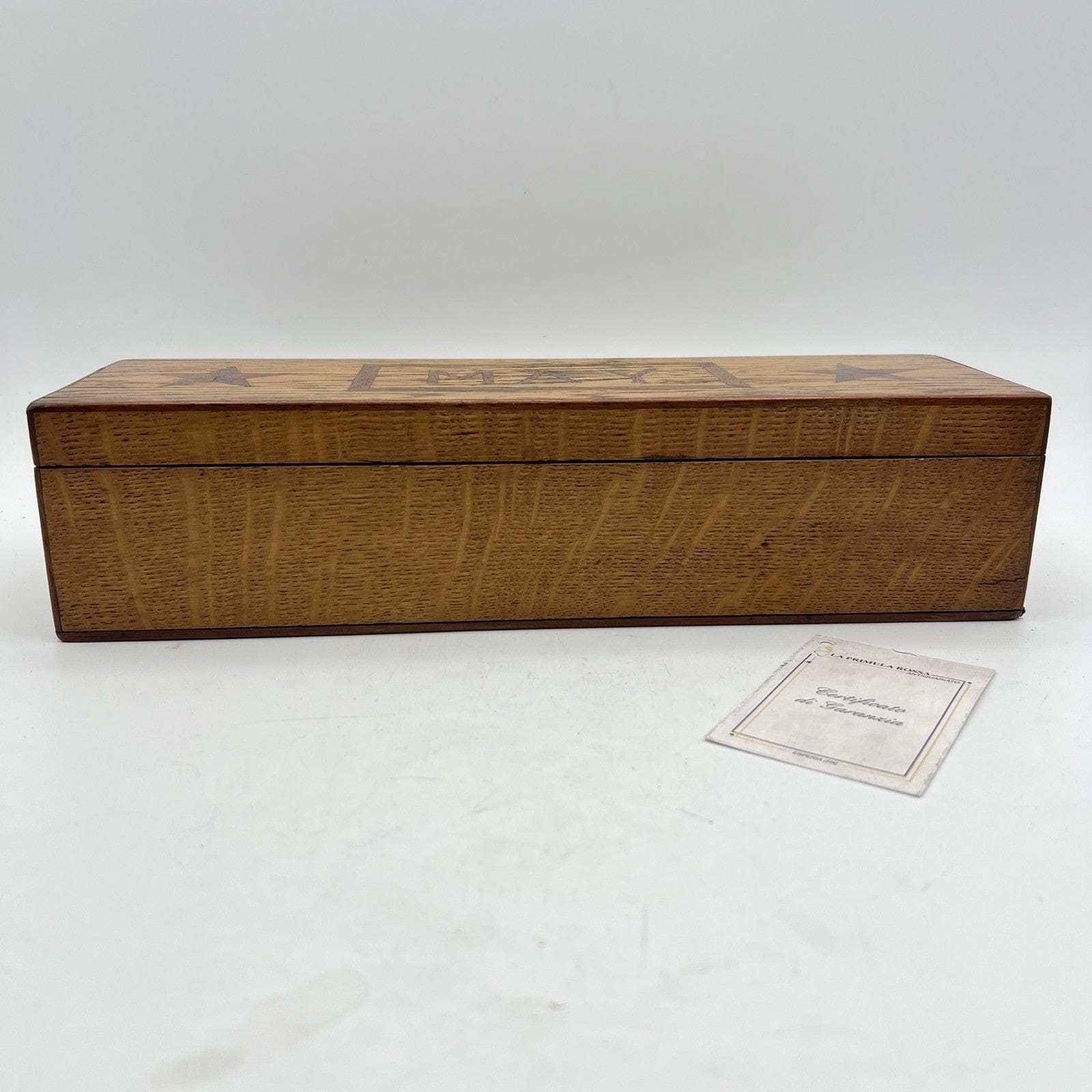 Antica Scatola lunga con coperchio in legno di Rovere Inglese Intarsiata Maggio Categoria  Scatole in legno