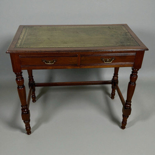 Antica scrivania piccolo scrittoio classica tavolo da ufficio con piano in pelle Categoria  Scrittoi & Ribalte