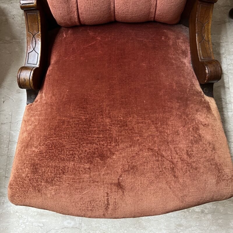 Antica sedia imbottita bassa poltrona per camera da letto o salotto epoca 800 Categoria  Sedie