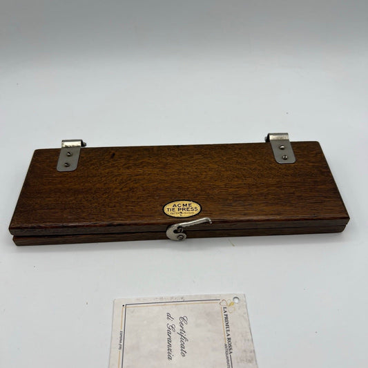 Antica stira cravatte vintage in legno e metallo piccola pressa manuale inglese Categoria  Attrezzi e Strumenti