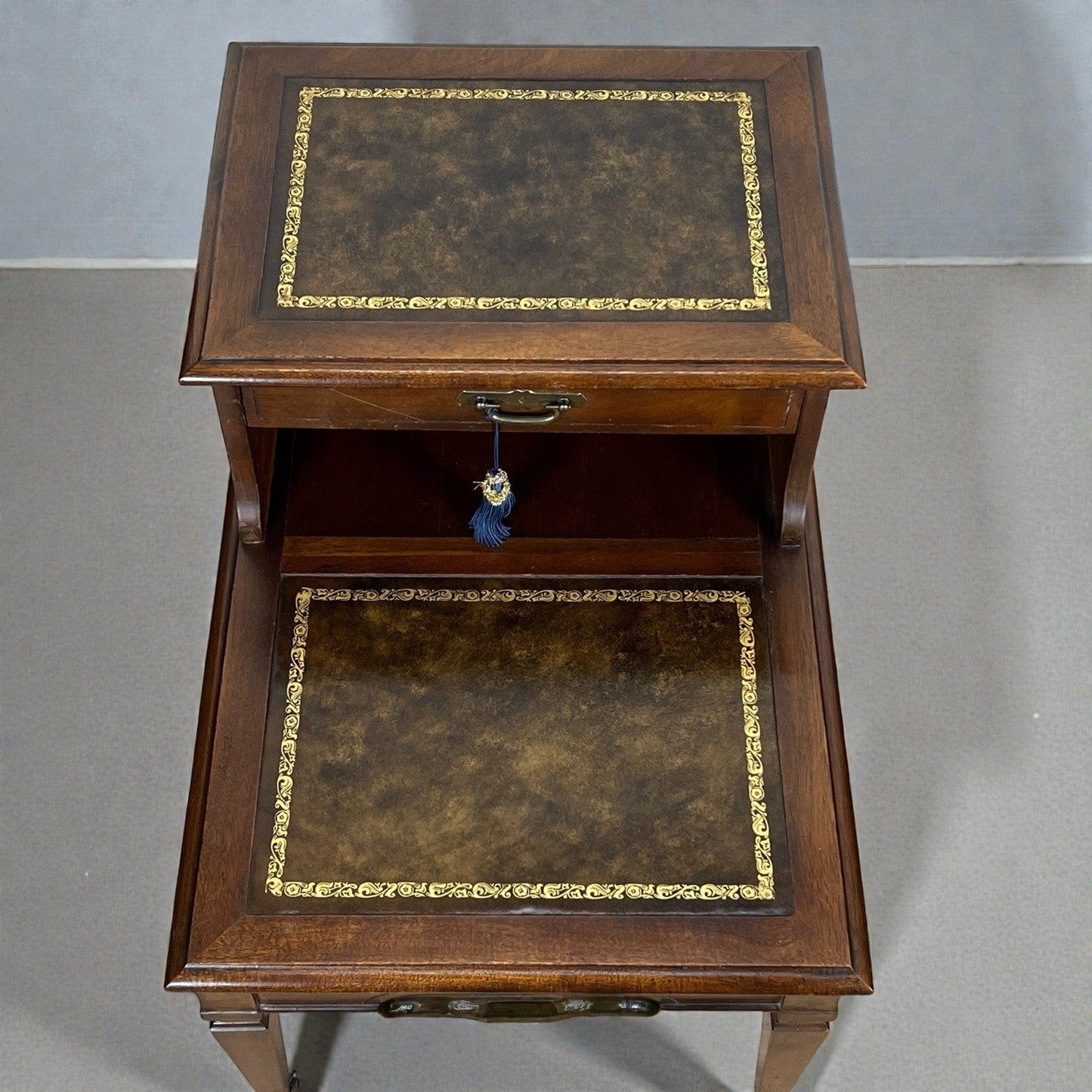 Antica tavolino da Salotto stile Scaletta biblioteca libreria scala legno pelle Categoria  Sgabelli - Pouf - Poggiapiedi