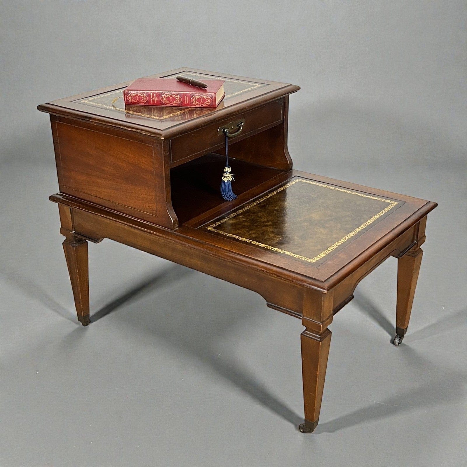 Antica tavolino da Salotto stile Scaletta biblioteca libreria scala legno pelle Categoria  Sgabelli - Pouf - Poggiapiedi