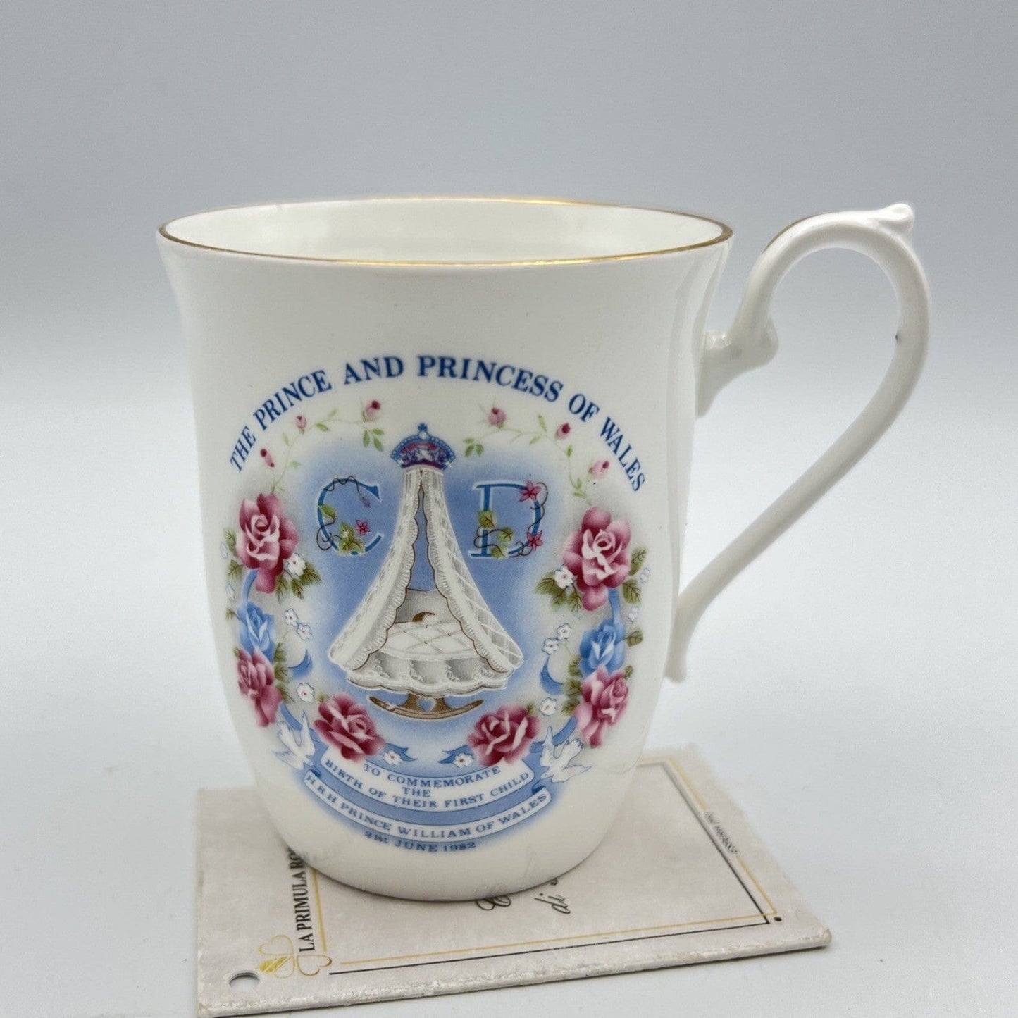 Antica Tazza da collezione in porcellana Nascita Principe William Casa Reale Categoria  Collezionismo:Collezioni diverse:Altro collezioni diverse