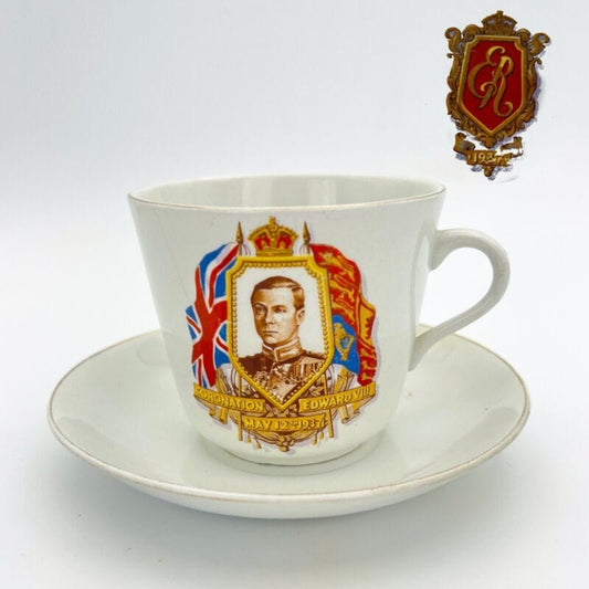 Antica Tazza da the in ceramica Inglese Re Edoardo VIII Casa Reale commemorativa Categoria  Ceramiche e Porcellane