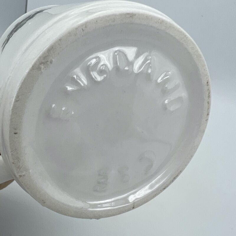 Antica Tazza Mug in Ceramica Inglese Elisabetta II Casa Reale commemorativa 1977 Categoria  Ceramiche e Porcellane
