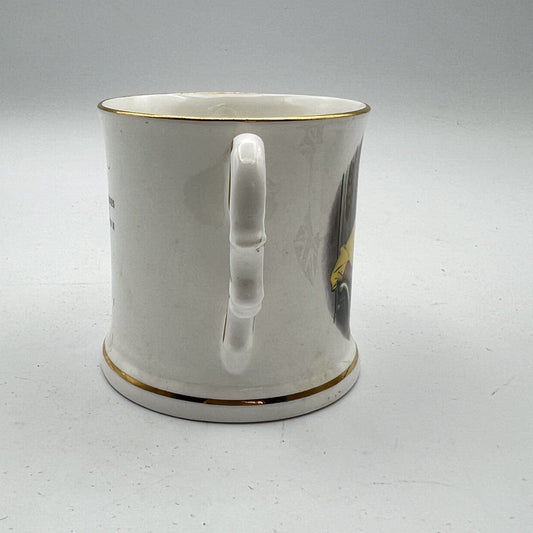 Antica Tazza Mug in Ceramica Inglese Regina Elisabetta  II Casa Reale anni '70 Categoria  Arte e antiquariato:Porcellana e ceramica:Altro porcellana e ceramica
